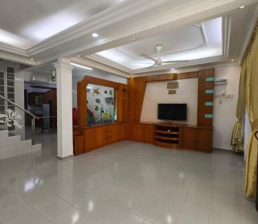 Pangkor Island House | Pangkor Island Seaside @ 4 rooms Homestay