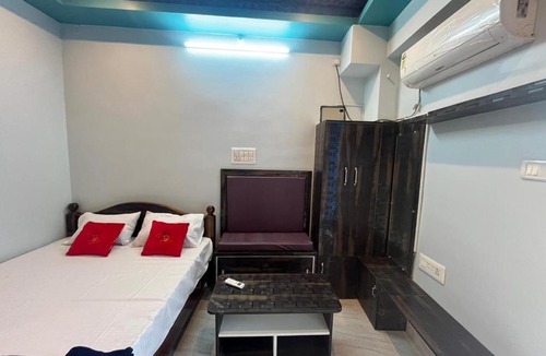 Tiruvannamalai Hotel | PANMOZHI RESIDENCY-luxury comfort stay