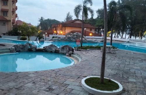 Pengkalan Perigi Apartment | Pantai Puteri Kondominium