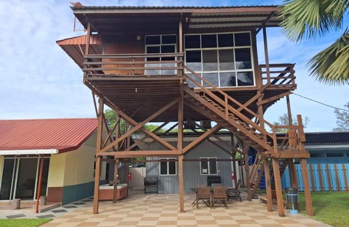 Papar Cabin | Papar Beachfront View