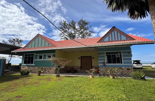 Papar Cabin | Papar Beachfront View