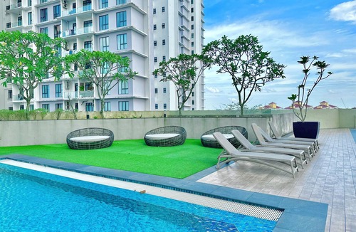 Taman Bukit Mewah Condo | Paradigm Residence By Stayrene