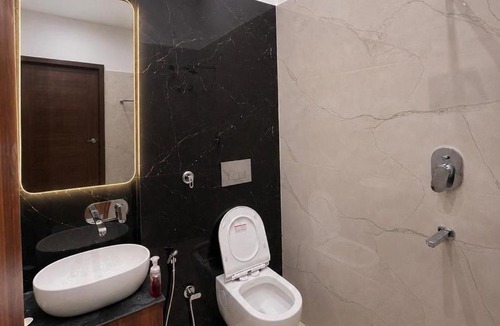 Dhampur Hotel | PARADISE HOTEL AND ReSTAURANT