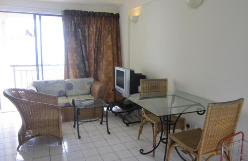 Taman Haji Zainal Apartment | Paradise Lagoon Apartment
