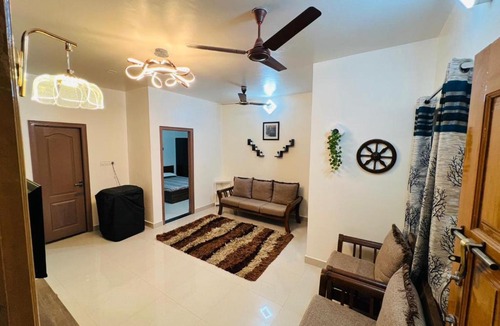 Hosur Villa | Paradise Pool by StayJadePoolGarden30min E-city