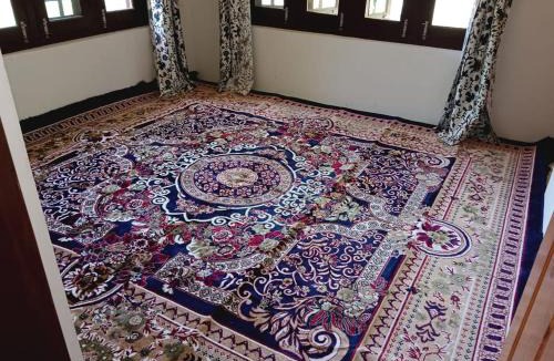 Kupwara House | Paris Home Stay