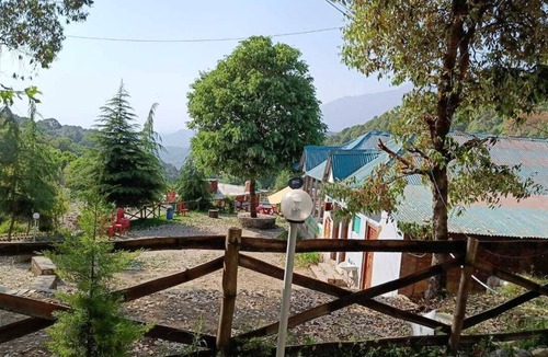 Bir Hotel | Parker Camps