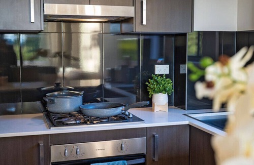 Parramatta Apartment | Parramatta New 2Bedroom apt close to Train/Shoping