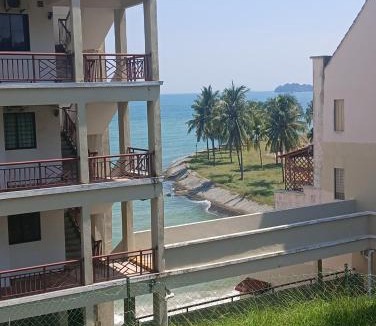 Taman Haji Zainal Apartment | Pd homestay 1 bilik Seaview beach
