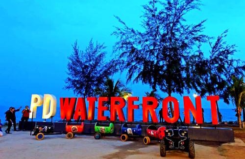 Kampung Bahasa Kapor Apartment | PD Seaview Sunset Cozy Staycation With Pool & Netflix, Private Unit