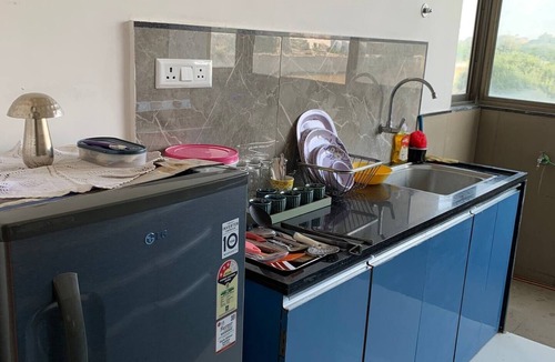 Bicholi Mardana Apartment | Peaceful and spacious stay with your closed ones