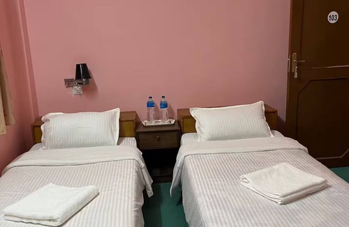Dhulikhel Bed & Breakfast | Peaceful, Charming- bedroom bed & breakfast in lovely Dhulikhel #7