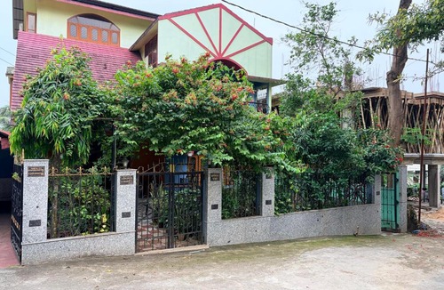 Beltola House | Peaceful Garden Villa near Sankardev Netralaya