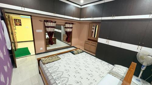 Mysore Apartment | Peaceful Penthouse Retreat with Private Rooftop