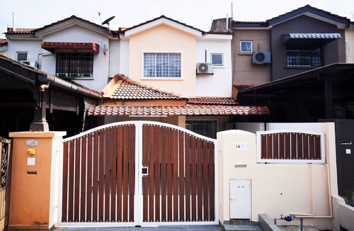 Rawang House | Peach Homestay Bandar Tasik Puteri