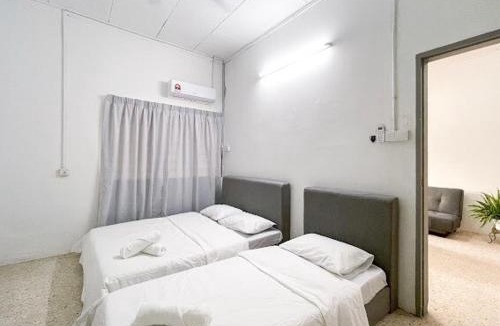George Town House | Pearl Cottage - 2min Drive to Lam Wah Ee Hospital