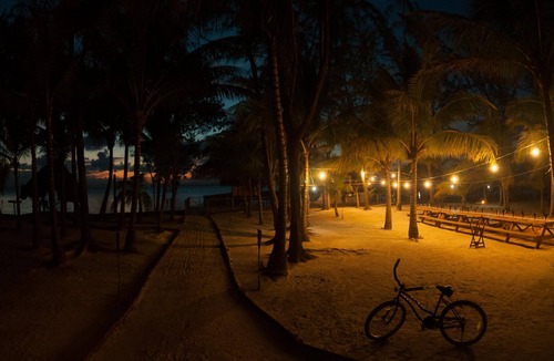 Thatch Caye Resort | Penthouse Oceanfront Cabana w/Private Ocean-Facing Balcony & Amazing Views