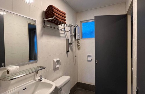 Kuala Teriang Hotel | Perdana Serviced Apartment & Resorts