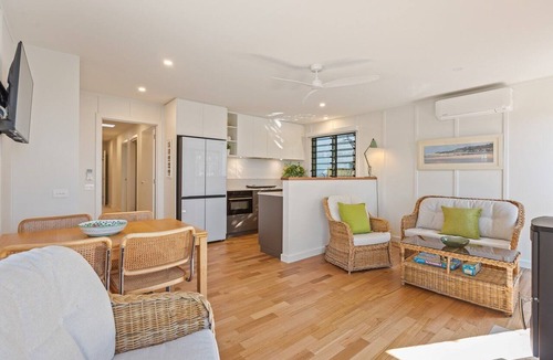 Pambula Beach House | Perfectly Pambula: 5 Bedroom Option