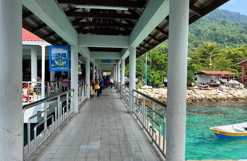 Kampung Pasir Hantu Hotel | Perhentian Suria