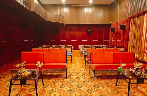 Ponneri Hotel | PGC Chennai Resort & Club By SSS