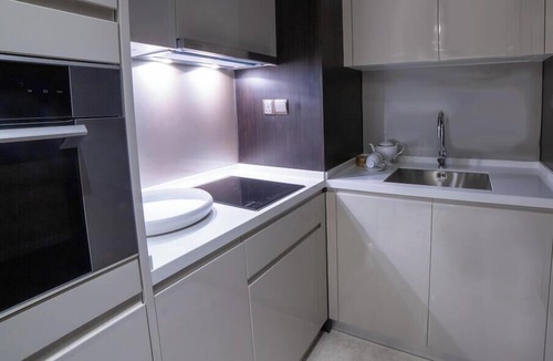 Golden Triangle Apartment | PH Suites at Banyan Tree Residences Studio Twin Suites -12