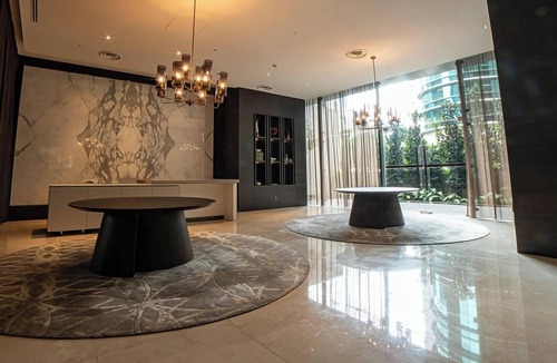 Golden Triangle Apartment | PH Suites at Banyan Tree Studio King Suites - 6