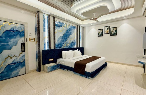Pithampur Hotel | Pheonix Luxury Inn Hotel