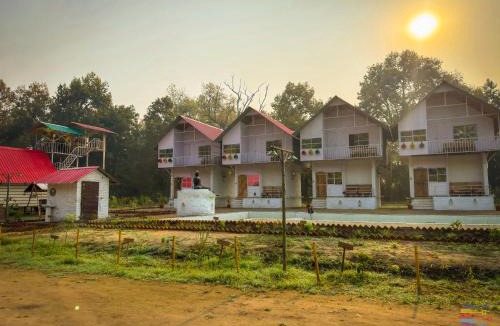 Puranpur Resort | PILIBHIT Forest & Feast - Jungle Stay & Dining