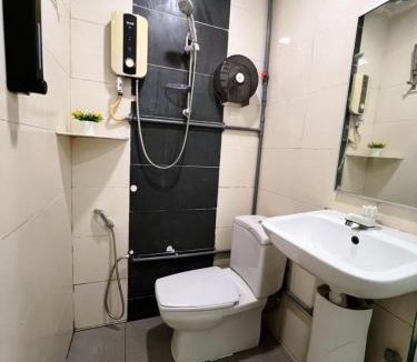Cheras Hotel | Pillows Plus City Top