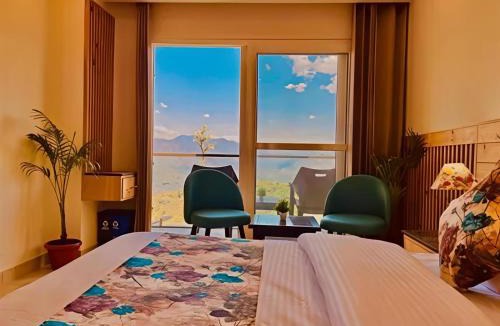 Mussoorie Hotel | Pine View Luxury Resort With Mountain View & Premium Rooms Mussoorie