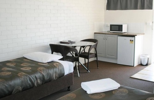 Gunnedah Hotel | Plains Motor Inn