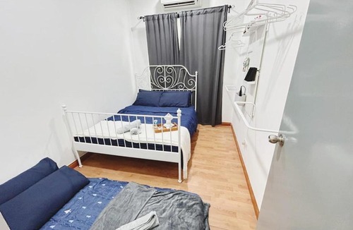 Taman Bukit Mewah Apartment | PLATINO SERVICE APARTMENT, 2BR Family Suite, Next to Paradigm mall JB with Big Patio & Pool Access,