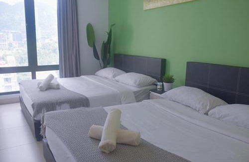 Genting Highlands Apartment | Pool View Family Suite 2bedrooms Free Wifi 8pax Midhill Genting Highlands