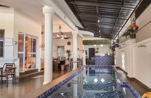 Taman Jati House | Pool Villa Max Bath Tub BBQ Steamboat Party 5Bedroom 23Pax Full Airconditioned