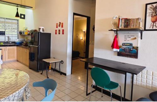 Taman Haji Zainal Apartment | Port Dickson PD Malacca Straits Homestay