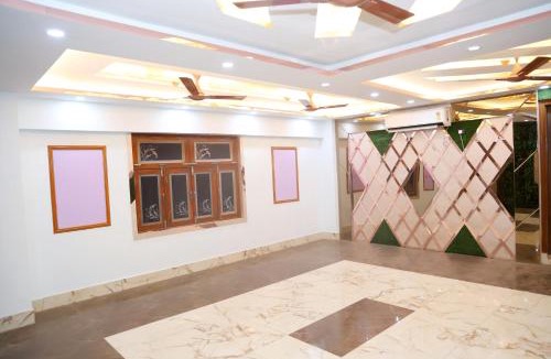 Gorakhpur House | Pragati Guest House