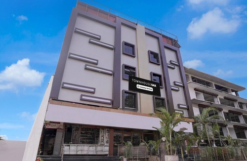 Dharwad House | Premium Hotel Aditya Inn