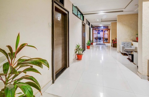 Dewas House | Premium Hotel Utsav