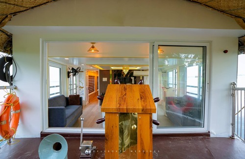 Alappuzha Boat Rental | Premium private room in sharing houseboat with all meals