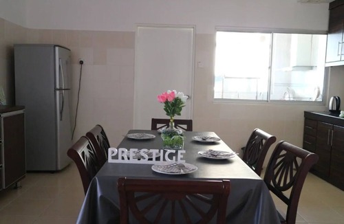 Gajah Mati House | Prestige Pelangi 7 (C1909) | 4 BR for 8 Pax