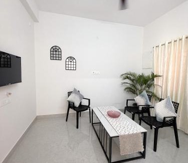 Pallavaram Apartment | PRIME By Saibala - Condo Hotel Near Airport