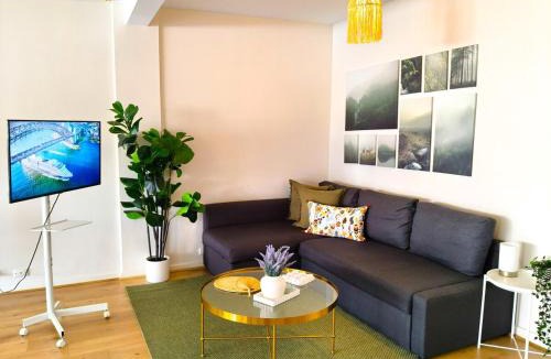 Glebe Apartment | Private and Central Penthouse