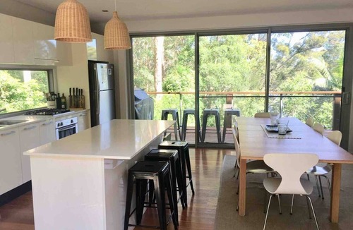 Smiths Lake House | Private, Secluded Retreat - Our Reviews Say it All