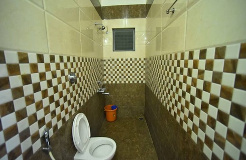 Erode Hotel | PRM Aruna Lodge