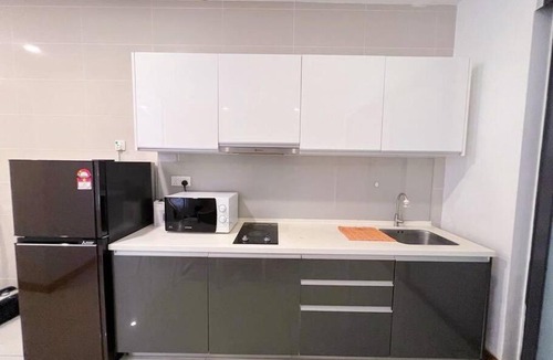 Kampung Kerinchi Apartment | PROMO Connected Train 2 Bedroom ABOVE MALL 289