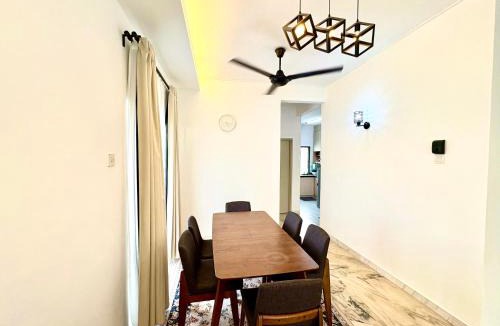 Ijok House | Puncak Alam 3R2B WIFI Corner Lot Casa Perdana Homestay