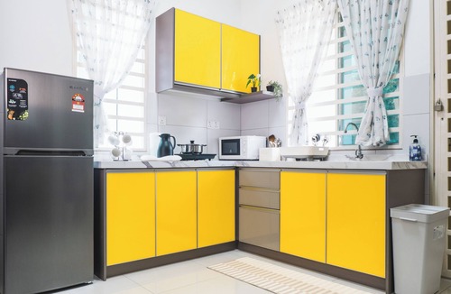 Bandar Puncak Alam House | Puncak Alam Double Storey 10pax Family Free-wifi