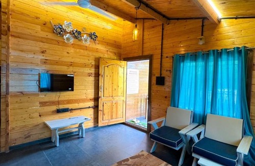 Bajarwadi Ski Chalet | Pune Villas Pushpawan Villa