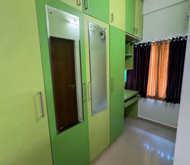 Kochi Apartment | Purple inn